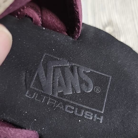 Vans Womens Outdoor Suede Tri Lock Sandals - Picture 13 of 16